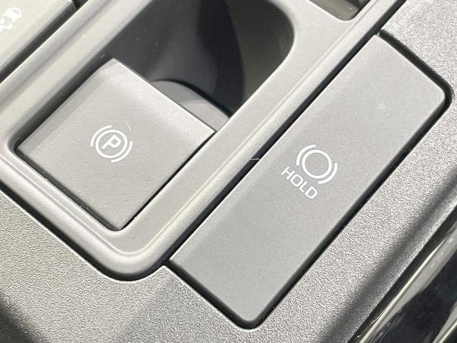 プリウス Ｇ　純正８型ナビ　全周囲カメラ　寒冷地仕様　衝突軽減　純正１９ＡＷ　レーダークルーズ　禁煙車　コーナーセンサー　スマートキー　ＬＥＤヘッド　ＥＴＣ　オートハイビーム　オートライト　オートエアコン（35枚目）