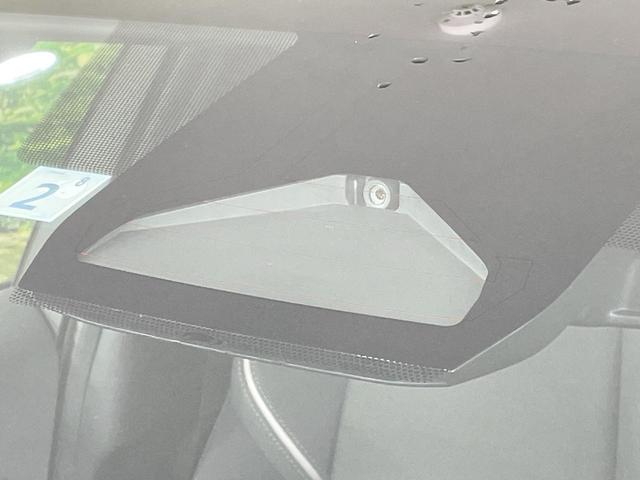 プリウス Ｇ　純正８型ナビ　全周囲カメラ　寒冷地仕様　衝突軽減　純正１９ＡＷ　レーダークルーズ　禁煙車　コーナーセンサー　スマートキー　ＬＥＤヘッド　ＥＴＣ　オートハイビーム　オートライト　オートエアコン（58枚目）