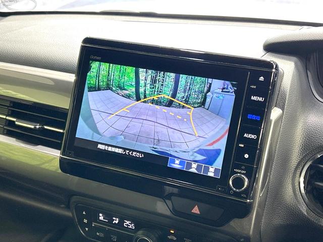 N-BOXカスタム L スタイル+ブラック 禁煙車 純正8型ナビ バックカメラ 両側電動ドア 衝突軽減装置 アダプティブクルーズ スマートキー LEDヘッド オートハイビーム オートライト オートエアコン 純正14インチアルミ シートヒーター(4枚目)