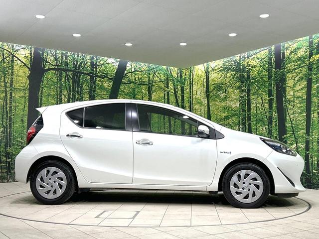 アクア Sスタイルブラック 禁煙車 SDナビ バックカメラ 寒冷地仕様 衝突被害軽減装置 コーナーセンサー スマートキー HIDヘッド ETC オートマチックハイビーム オートライト オートエアコン Bluetooth フルセグ(29枚目)