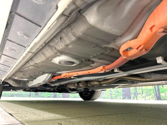 アクア Sスタイルブラック 禁煙車 SDナビ バックカメラ 寒冷地仕様 衝突被害軽減装置 コーナーセンサー スマートキー HIDヘッド ETC オートマチックハイビーム オートライト オートエアコン Bluetooth フルセグ(34枚目)