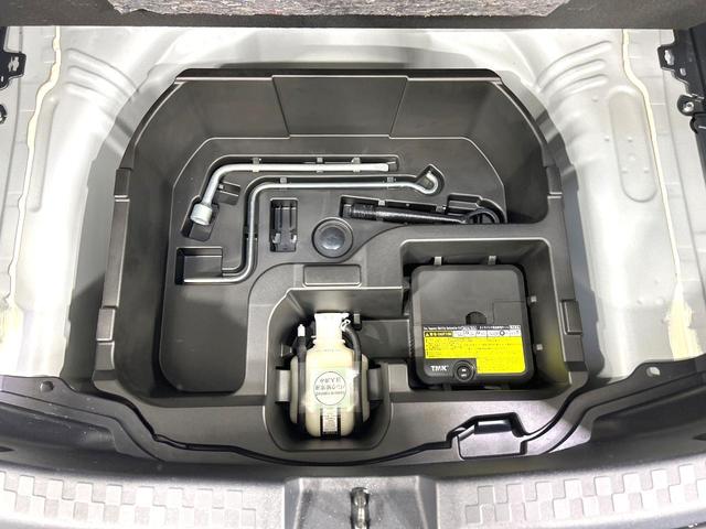 アクア Sスタイルブラック 禁煙車 SDナビ バックカメラ 寒冷地仕様 衝突被害軽減装置 コーナーセンサー スマートキー HIDヘッド ETC オートマチックハイビーム オートライト オートエアコン Bluetooth フルセグ(36枚目)