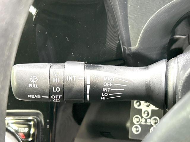 アクア Sスタイルブラック 禁煙車 SDナビ バックカメラ 寒冷地仕様 衝突被害軽減装置 コーナーセンサー スマートキー HIDヘッド ETC オートマチックハイビーム オートライト オートエアコン Bluetooth フルセグ(54枚目)