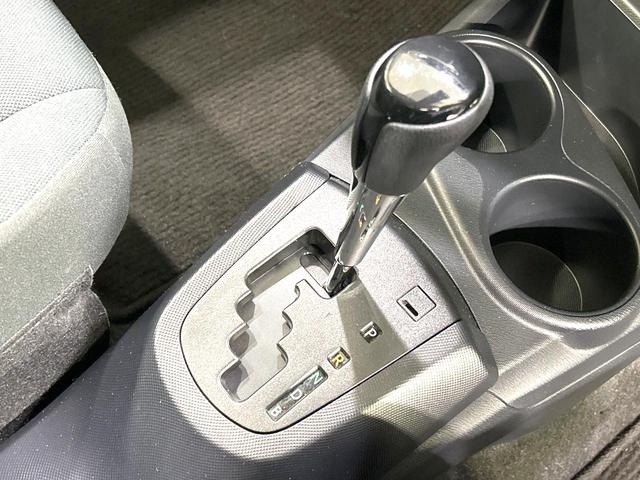 アクア Sスタイルブラック 禁煙車 SDナビ バックカメラ 寒冷地仕様 衝突被害軽減装置 コーナーセンサー スマートキー HIDヘッド ETC オートマチックハイビーム オートライト オートエアコン Bluetooth フルセグ(59枚目)