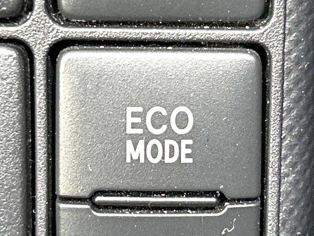 アクア Sスタイルブラック 禁煙車 SDナビ バックカメラ 寒冷地仕様 衝突被害軽減装置 コーナーセンサー スマートキー HIDヘッド ETC オートマチックハイビーム オートライト オートエアコン Bluetooth フルセグ(62枚目)