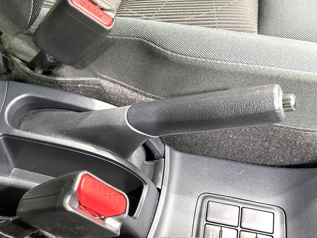 アクア Sスタイルブラック 禁煙車 SDナビ バックカメラ 寒冷地仕様 衝突被害軽減装置 コーナーセンサー スマートキー HIDヘッド ETC オートマチックハイビーム オートライト オートエアコン Bluetooth フルセグ(64枚目)