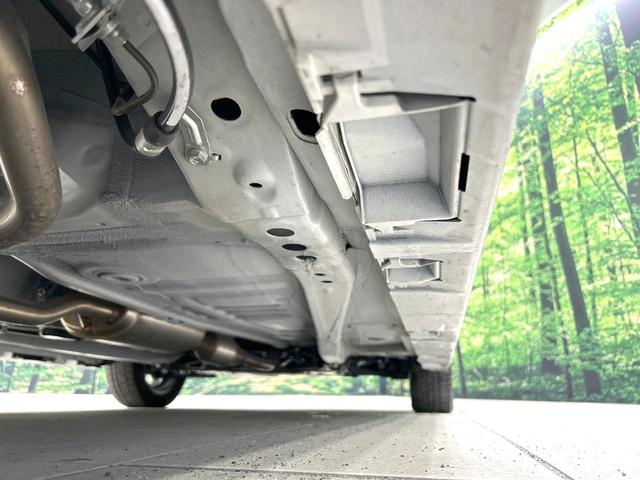 スペーシアカスタム ハイブリッドXSターボ 禁煙車 メーカー9型ナビ 両側電動ドア 全周囲カメラ 衝突軽減装置 アダプティブクルーズ ハーフレザーシート コーナーセンサー スマートキー LEDヘッド ETC オートハイビーム 車線逸脱警報(21枚目)