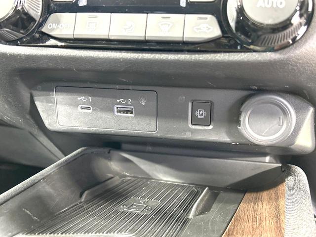 オーラ G レザーエディション 禁煙車 メーカー9型ナビ 全周囲カメラ 衝突軽減装置 プロパイロット レザーシート ドラレコ コーナーセンサー スマートキー LEDヘッド ETC2.0 オートハイビーム 車線逸脱警報 オートライト(29枚目)