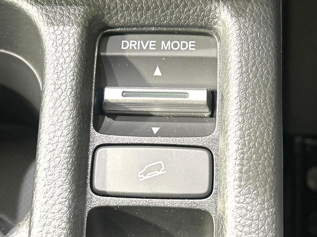 ヴェゼル e:HEV Z 4WD 禁煙車 メーカー9型ナビ バックカメラ 寒冷地仕様 衝突軽減装置 アダプティブクルーズ 電動リアゲート ハーフレザーシート ドラレコ コーナーセンサー スマートキー LEDヘッド ETC2.0(31枚目)