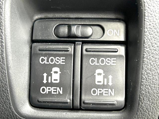 N-BOX モデューロX G・ターボパッケージ 両側電動ドア 9型ナビ バックカメラ 禁煙車 スマートキー HIDヘッド ETC クルコン オートライト オートエアコン 純正15インチアルミ Bluetooth CD DVD再生 フルセグ(5枚目)