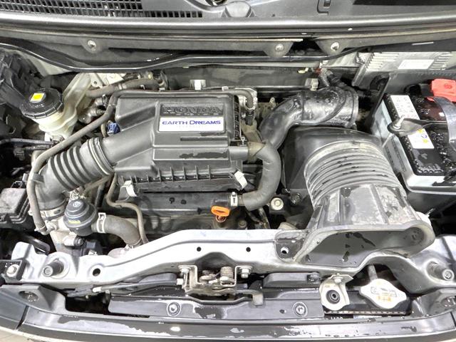 N-BOX モデューロX G・ターボパッケージ 両側電動ドア 9型ナビ バックカメラ 禁煙車 スマートキー HIDヘッド ETC クルコン オートライト オートエアコン 純正15インチアルミ Bluetooth CD DVD再生 フルセグ(18枚目)