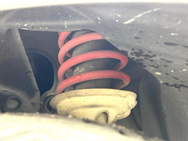 N-BOX モデューロX G・ターボパッケージ 両側電動ドア 9型ナビ バックカメラ 禁煙車 スマートキー HIDヘッド ETC クルコン オートライト オートエアコン 純正15インチアルミ Bluetooth CD DVD再生 フルセグ(20枚目)