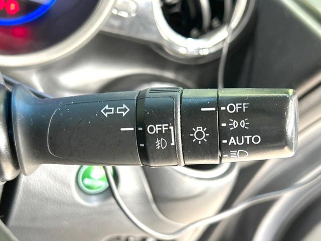 N-BOX モデューロX G・ターボパッケージ 両側電動ドア 9型ナビ バックカメラ 禁煙車 スマートキー HIDヘッド ETC クルコン オートライト オートエアコン 純正15インチアルミ Bluetooth CD DVD再生 フルセグ(31枚目)