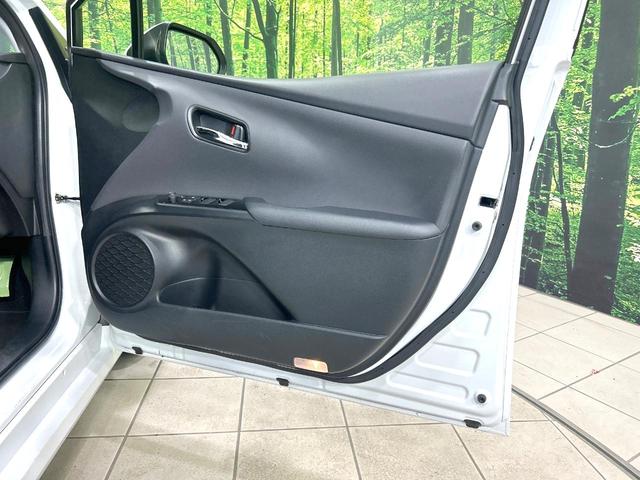 プリウス S 後期型 禁煙車 純正8型ナビ 全周囲カメラ 衝突軽減装置 レーダークルーズ AC100V ドラレコ コーナーセンサー スマートキー LEDヘッド ETC オートハイビーム オートライト オートエアコン(44枚目)