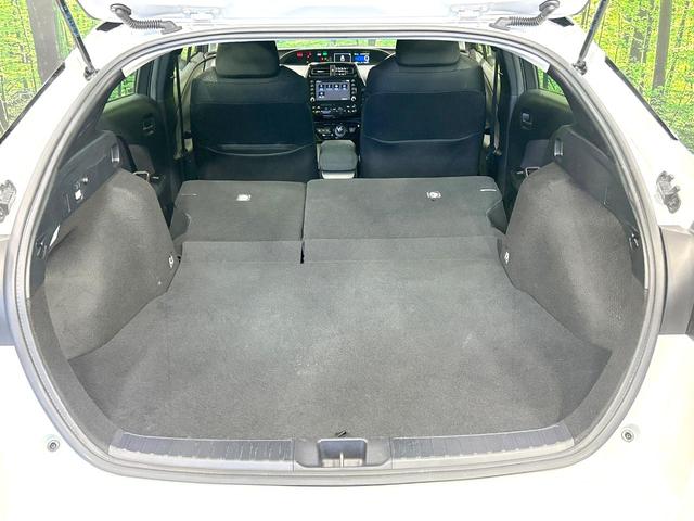 プリウス S 後期型 禁煙車 純正8型ナビ 全周囲カメラ 衝突軽減装置 レーダークルーズ AC100V ドラレコ コーナーセンサー スマートキー LEDヘッド ETC オートハイビーム オートライト オートエアコン(46枚目)