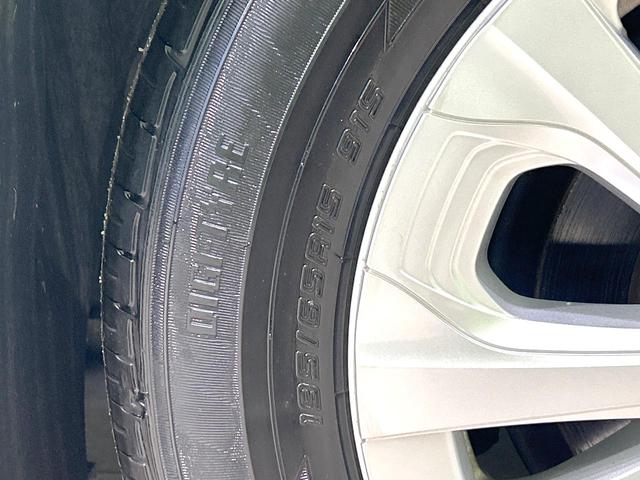 プリウス S 後期型 禁煙車 純正8型ナビ 全周囲カメラ 衝突軽減装置 レーダークルーズ AC100V ドラレコ コーナーセンサー スマートキー LEDヘッド ETC オートハイビーム オートライト オートエアコン(55枚目)