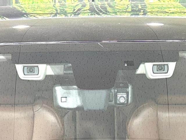 フォレスター アドバンス 4WD 禁煙車 純正8型ナビ 衝突軽減装置 レーダークルーズ バックカメラ シートヒーター ステアリングヒーター パワーバックドア ブラインドスポットモニター ETC 純正18インチAW オートライト(4枚目)