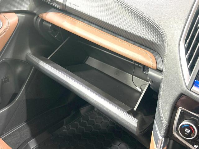 フォレスター アドバンス 4WD 禁煙車 純正8型ナビ 衝突軽減装置 レーダークルーズ バックカメラ シートヒーター ステアリングヒーター パワーバックドア ブラインドスポットモニター ETC 純正18インチAW オートライト(74枚目)