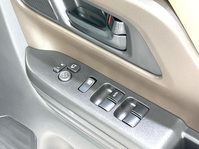 スペーシア ハイブリッドG 4WD 届出済未使用車 衝突軽減装置 シートヒーター オートライト オートエアコン LEDヘッド オートマチックハイビーム 盗難防止装置 プライバシーガラス アイドリングストップ 電動格納ミラー(44枚目)