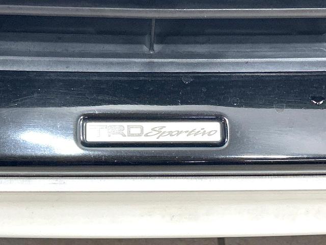 エスクァイア ハイブリッドGi 禁煙車 TRDエアロ フリップダウン BIG-X10インチナビ 両側電動スライドドア バックカメラ クルコン ウッドコンビステアリング リアオートエアコン ETC ドラレコ スマートキー オートライト(3枚目)