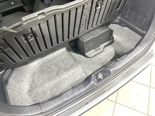 エスクァイア ハイブリッドGi 禁煙車 TRDエアロ フリップダウン BIG-X10インチナビ 両側電動スライドドア バックカメラ クルコン ウッドコンビステアリング リアオートエアコン ETC ドラレコ スマートキー オートライト(56枚目)