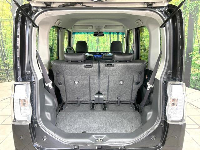 タント カスタムＲＳ　トップエディションＳＡＩＩＩ　後期型　禁煙車　ターボ　両側電動ドア　純正８型ナビ　バックカメラ　衝突軽減装置　ハーフレザー　シートヒーター　コーナーセンサー　スマートキー　ＬＥＤヘッド　ＥＴＣ　オートライト　革巻きハンドル（10枚目）