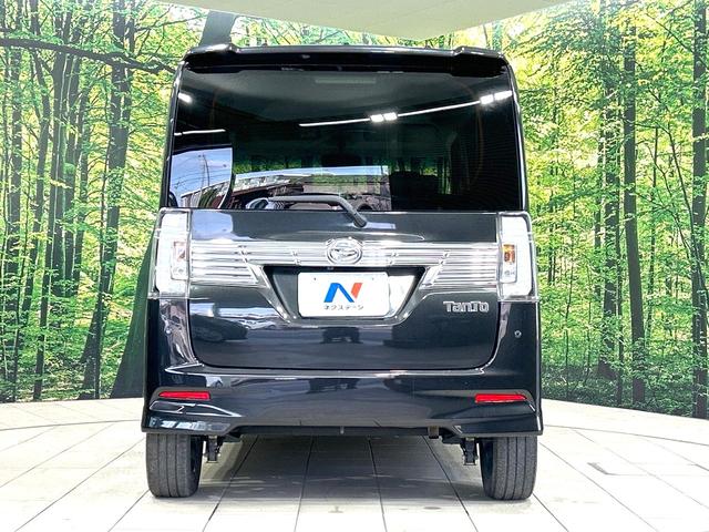 タント カスタムＲＳ　トップエディションＳＡＩＩＩ　後期型　禁煙車　ターボ　両側電動ドア　純正８型ナビ　バックカメラ　衝突軽減装置　ハーフレザー　シートヒーター　コーナーセンサー　スマートキー　ＬＥＤヘッド　ＥＴＣ　オートライト　革巻きハンドル（15枚目）