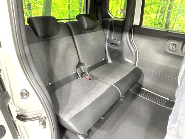 N-BOXカスタム ベースグレード 届出済未使用車 両側電動スライドドア 衝突軽減装置 アダプティブクルーズ シートヒーター スマートキー 純正14インチAW オートライト オートエアコン オートマチックハイビーム 盗難防止装置(9枚目)