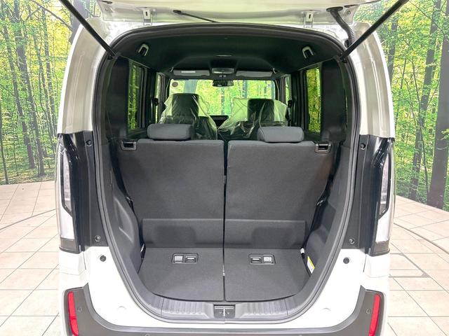 N-BOXカスタム ベースグレード 届出済未使用車 両側電動スライドドア 衝突軽減装置 アダプティブクルーズ シートヒーター スマートキー 純正14インチAW オートライト オートエアコン オートマチックハイビーム 盗難防止装置(10枚目)