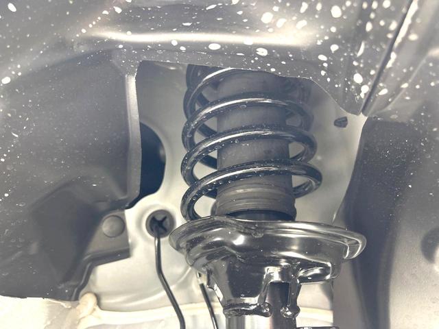 N-BOXカスタム ベースグレード 届出済未使用車 両側電動スライドドア 衝突軽減装置 アダプティブクルーズ シートヒーター スマートキー 純正14インチAW オートライト オートエアコン オートマチックハイビーム 盗難防止装置(20枚目)