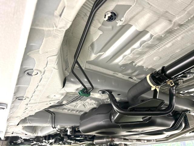 N-BOXカスタム ベースグレード 届出済未使用車 両側電動スライドドア 衝突軽減装置 アダプティブクルーズ シートヒーター スマートキー 純正14インチAW オートライト オートエアコン オートマチックハイビーム 盗難防止装置(21枚目)