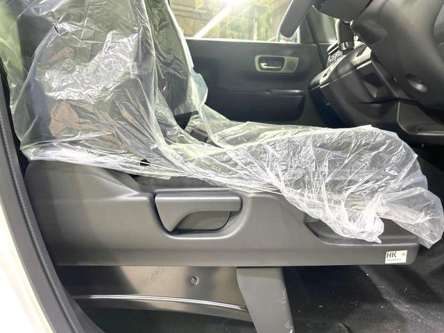 N-BOXカスタム ベースグレード 届出済未使用車 両側電動スライドドア 衝突軽減装置 アダプティブクルーズ シートヒーター スマートキー 純正14インチAW オートライト オートエアコン オートマチックハイビーム 盗難防止装置(47枚目)