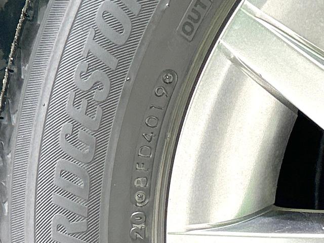 プリウスアルファ S チューン ブラック 禁煙車 純正ナビ バックカメラ 寒冷地仕様 スマートキー ETC オートライト オートエアコン 純正16インチアルミ Bluetooth CD DVD再生 地デジ フォグライト 電動格納ミラー(52枚目)