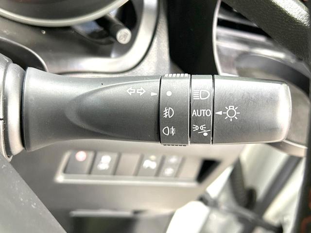 スイフトスポーツ ベースグレード 禁煙車 6MT車 純正8型ナビ 全周囲カメラ 衝突軽減装置 アダプティブクルーズ シートヒーター ドラレコ コーナーセンサー スマートキー LEDヘッド ETC オートライト 純正17インチAW(37枚目)