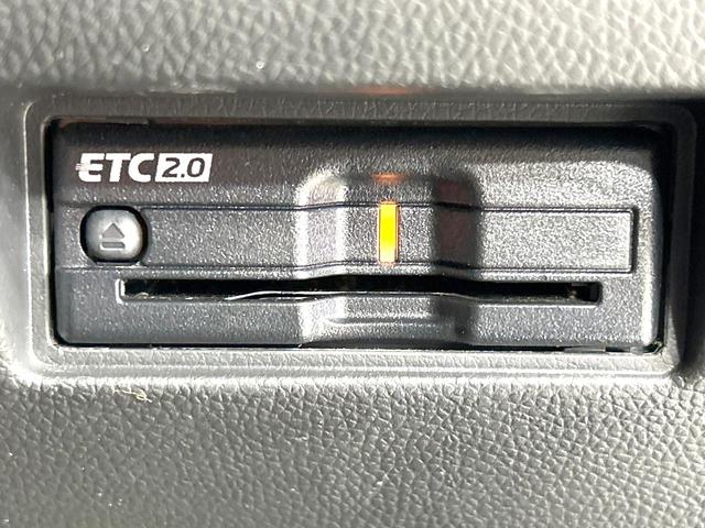 スイフトスポーツ ベースグレード 禁煙車 6MT車 純正8型ナビ 全周囲カメラ 衝突軽減装置 アダプティブクルーズ シートヒーター ドラレコ コーナーセンサー スマートキー LEDヘッド ETC オートライト 純正17インチAW(47枚目)