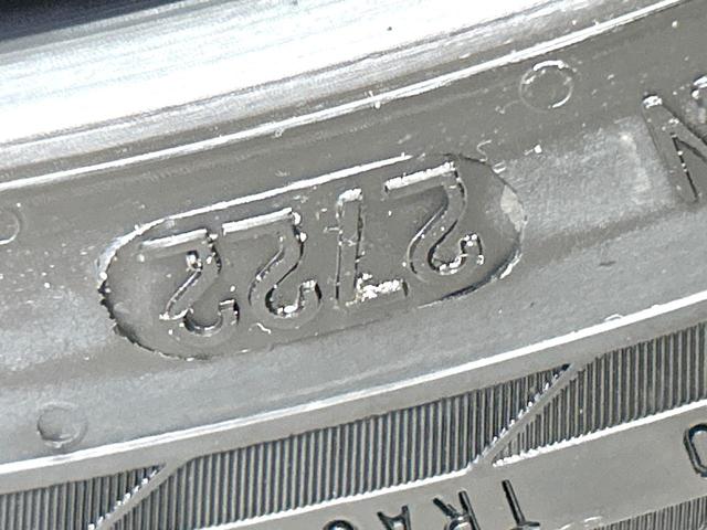 スイフトスポーツ ベースグレード 禁煙車 6MT車 純正8型ナビ 全周囲カメラ 衝突軽減装置 アダプティブクルーズ シートヒーター ドラレコ コーナーセンサー スマートキー LEDヘッド ETC オートライト 純正17インチAW(62枚目)