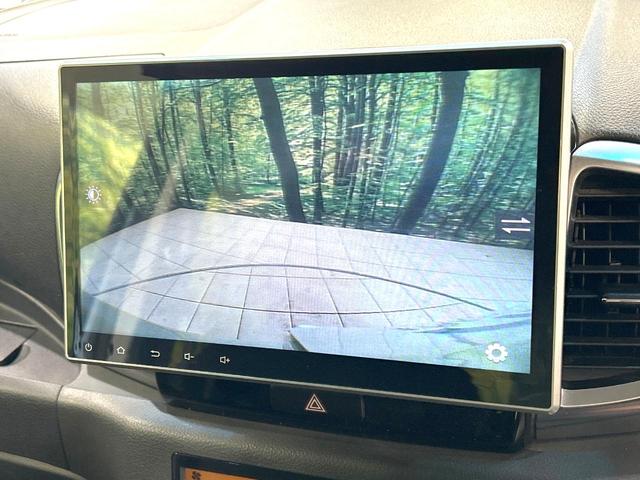 スペーシアカスタム TS 禁煙車 10型ナビ バックカメラ 両側電動ドア スマートキー HIDヘッド ビルトインETC オートライト オートエアコン Bluetooth DVD再生 HIDフォグ 革巻きハンドル 電動格納ミラー(4枚目)