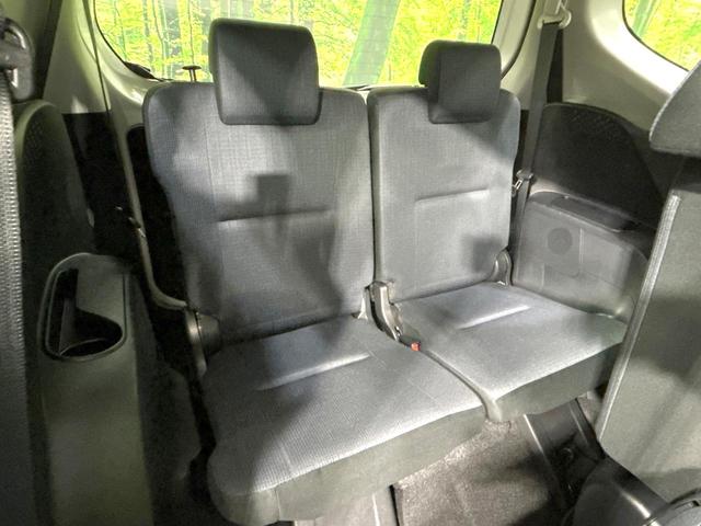 シエンタ G 禁煙車 純正ナビ 両側電動スライドドア 衝突軽減装置 バックカメラ ETC スマートキー ドラレコ LEDヘッド オートライト オートエアコン 15インチAW 革巻きステアリング 車線逸脱警報(10枚目)