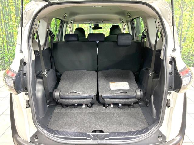 シエンタ G 禁煙車 純正ナビ 両側電動スライドドア 衝突軽減装置 バックカメラ ETC スマートキー ドラレコ LEDヘッド オートライト オートエアコン 15インチAW 革巻きステアリング 車線逸脱警報(54枚目)