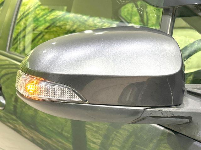 アクア S 純正SDナビ 禁煙車 スマートキー LEDヘッド オートライト オートエアコン Bluetooth CD再生 DVD再生 フルセグ 15インチアルミホイール フロントフォグライト 盗難防止システム(7枚目)