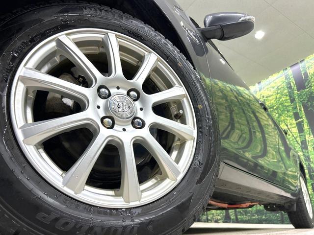 アクア S 純正SDナビ 禁煙車 スマートキー LEDヘッド オートライト オートエアコン Bluetooth CD再生 DVD再生 フルセグ 15インチアルミホイール フロントフォグライト 盗難防止システム(13枚目)