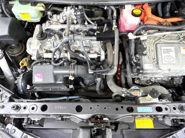 アクア S 純正SDナビ 禁煙車 スマートキー LEDヘッド オートライト オートエアコン Bluetooth CD再生 DVD再生 フルセグ 15インチアルミホイール フロントフォグライト 盗難防止システム(18枚目)