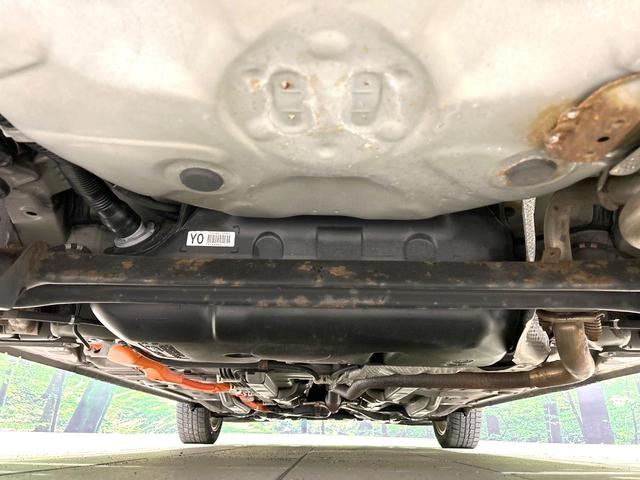 アクア S 純正SDナビ 禁煙車 スマートキー LEDヘッド オートライト オートエアコン Bluetooth CD再生 DVD再生 フルセグ 15インチアルミホイール フロントフォグライト 盗難防止システム(19枚目)