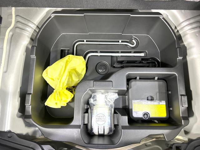 アクア S 純正SDナビ 禁煙車 スマートキー LEDヘッド オートライト オートエアコン Bluetooth CD再生 DVD再生 フルセグ 15インチアルミホイール フロントフォグライト 盗難防止システム(37枚目)