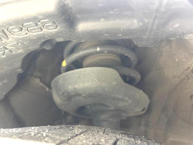 Ｃ－ＨＲ Ｇ　禁煙車　純正ナビ　衝突軽減装置　レーダークルーズ　バックカメラ　シートヒーター　スマートキー　ＥＴＣ　ドラレコ　ＬＥＤヘッド　ハーフレザー　オートライト　オートエアコン　オートマチックハイビーム（16枚目）