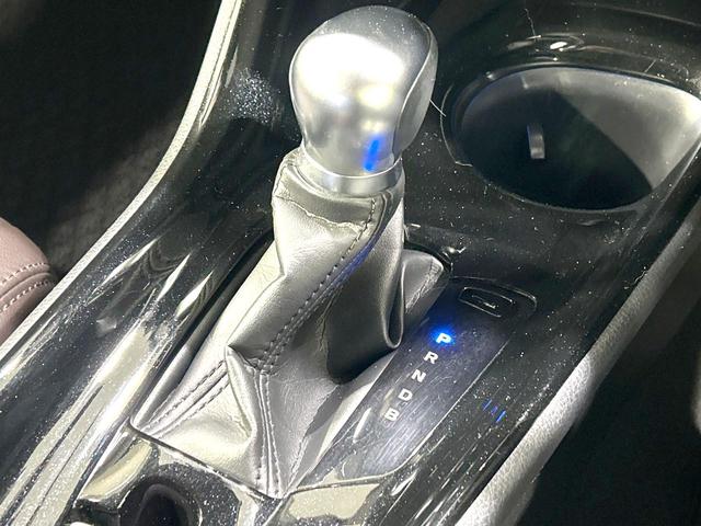 Ｃ－ＨＲ Ｇ　禁煙車　純正ナビ　衝突軽減装置　レーダークルーズ　バックカメラ　シートヒーター　スマートキー　ＥＴＣ　ドラレコ　ＬＥＤヘッド　ハーフレザー　オートライト　オートエアコン　オートマチックハイビーム（20枚目）