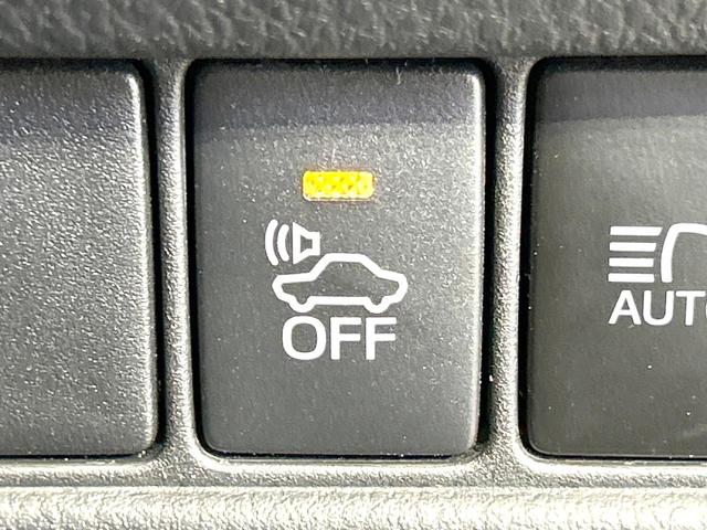 Ｃ－ＨＲ Ｇ　禁煙車　純正ナビ　衝突軽減装置　レーダークルーズ　バックカメラ　シートヒーター　スマートキー　ＥＴＣ　ドラレコ　ＬＥＤヘッド　ハーフレザー　オートライト　オートエアコン　オートマチックハイビーム（25枚目）