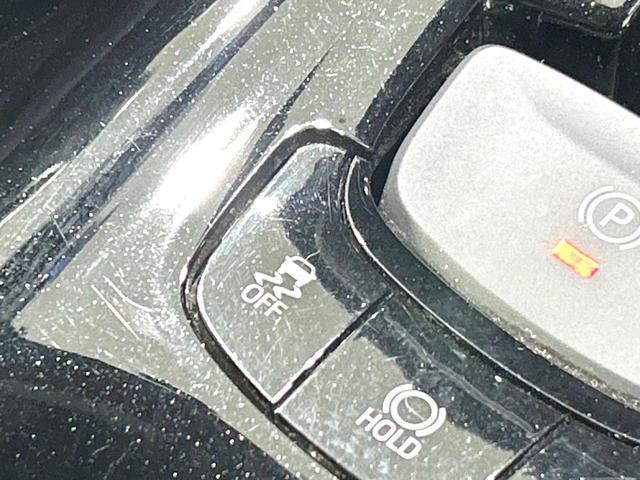 Ｃ－ＨＲ Ｇ　禁煙車　純正ナビ　衝突軽減装置　レーダークルーズ　バックカメラ　シートヒーター　スマートキー　ＥＴＣ　ドラレコ　ＬＥＤヘッド　ハーフレザー　オートライト　オートエアコン　オートマチックハイビーム（26枚目）