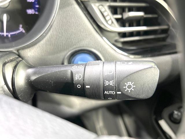 Ｃ－ＨＲ Ｇ　禁煙車　純正ナビ　衝突軽減装置　レーダークルーズ　バックカメラ　シートヒーター　スマートキー　ＥＴＣ　ドラレコ　ＬＥＤヘッド　ハーフレザー　オートライト　オートエアコン　オートマチックハイビーム（29枚目）