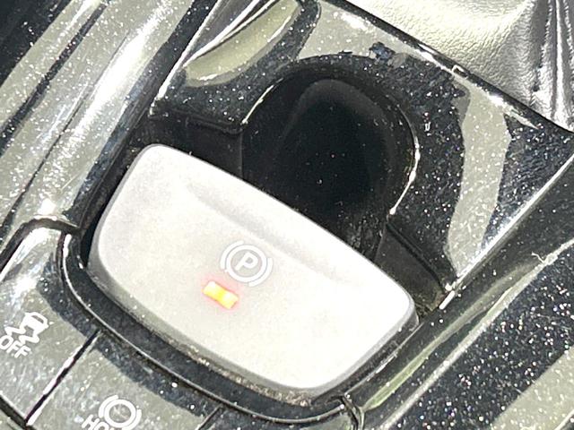 Ｃ－ＨＲ Ｇ　禁煙車　純正ナビ　衝突軽減装置　レーダークルーズ　バックカメラ　シートヒーター　スマートキー　ＥＴＣ　ドラレコ　ＬＥＤヘッド　ハーフレザー　オートライト　オートエアコン　オートマチックハイビーム（44枚目）